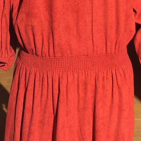 Vintage Rust colored 3/4" sleeve elastic waist button front midi dress - Picture 5 of 11